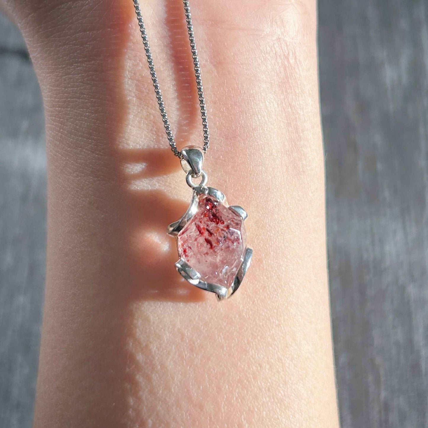 Rare Top Quality Faceted Lepidocrocite 925 Sterling Silver Pendant (chain excluded)