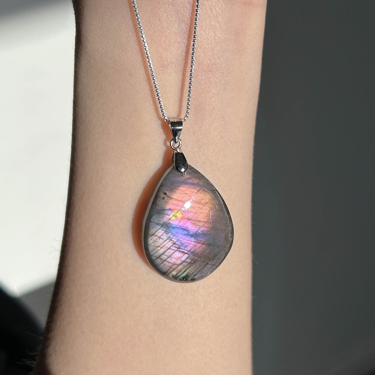 Rare Purple Rainbow Labradorite 925 Sterling Silver Pendant (chain excluded)