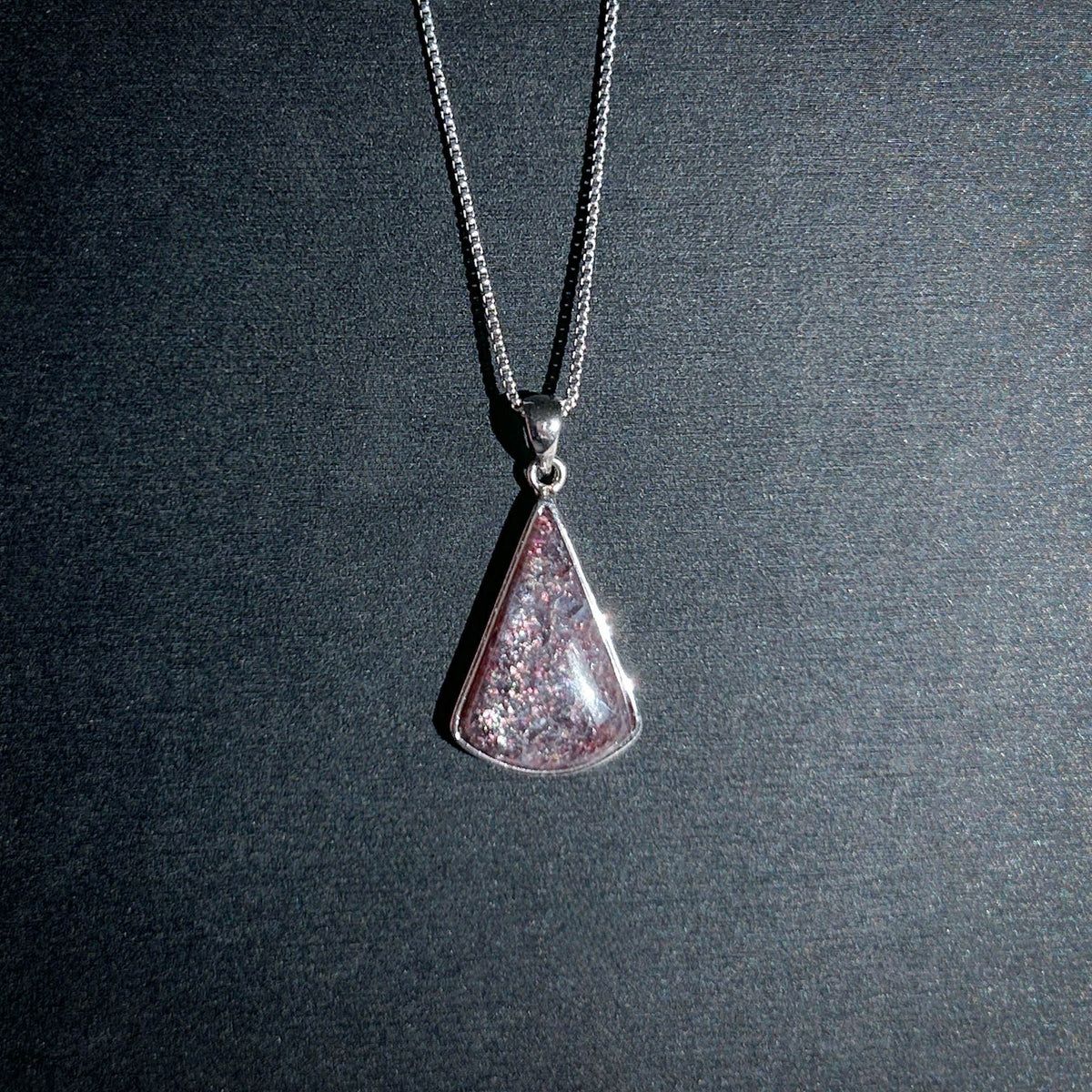 Rare Sparkling Bloodshot Iolite 925 Silver Pendant (chain excluded)