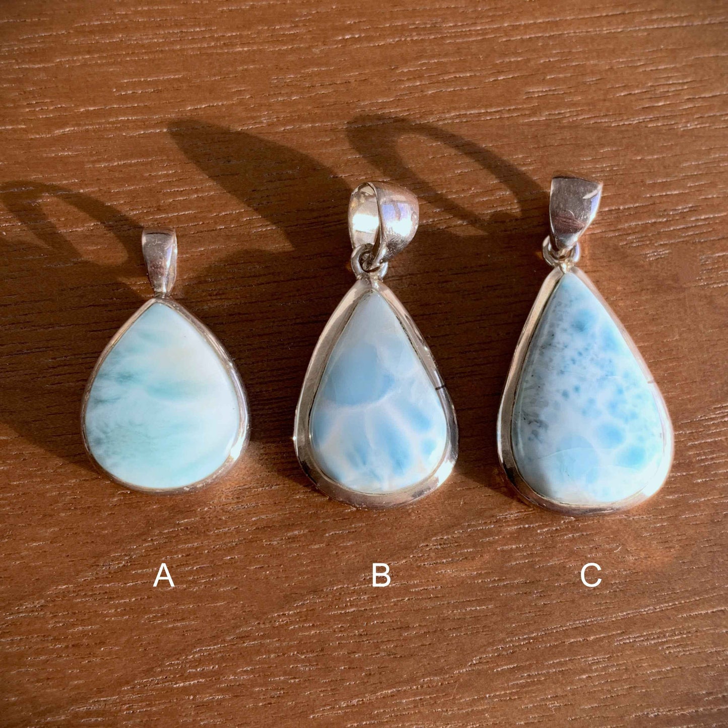 Natural Larimar in Pear Shape 925 Sterling Silver Pendant (chain excluded)