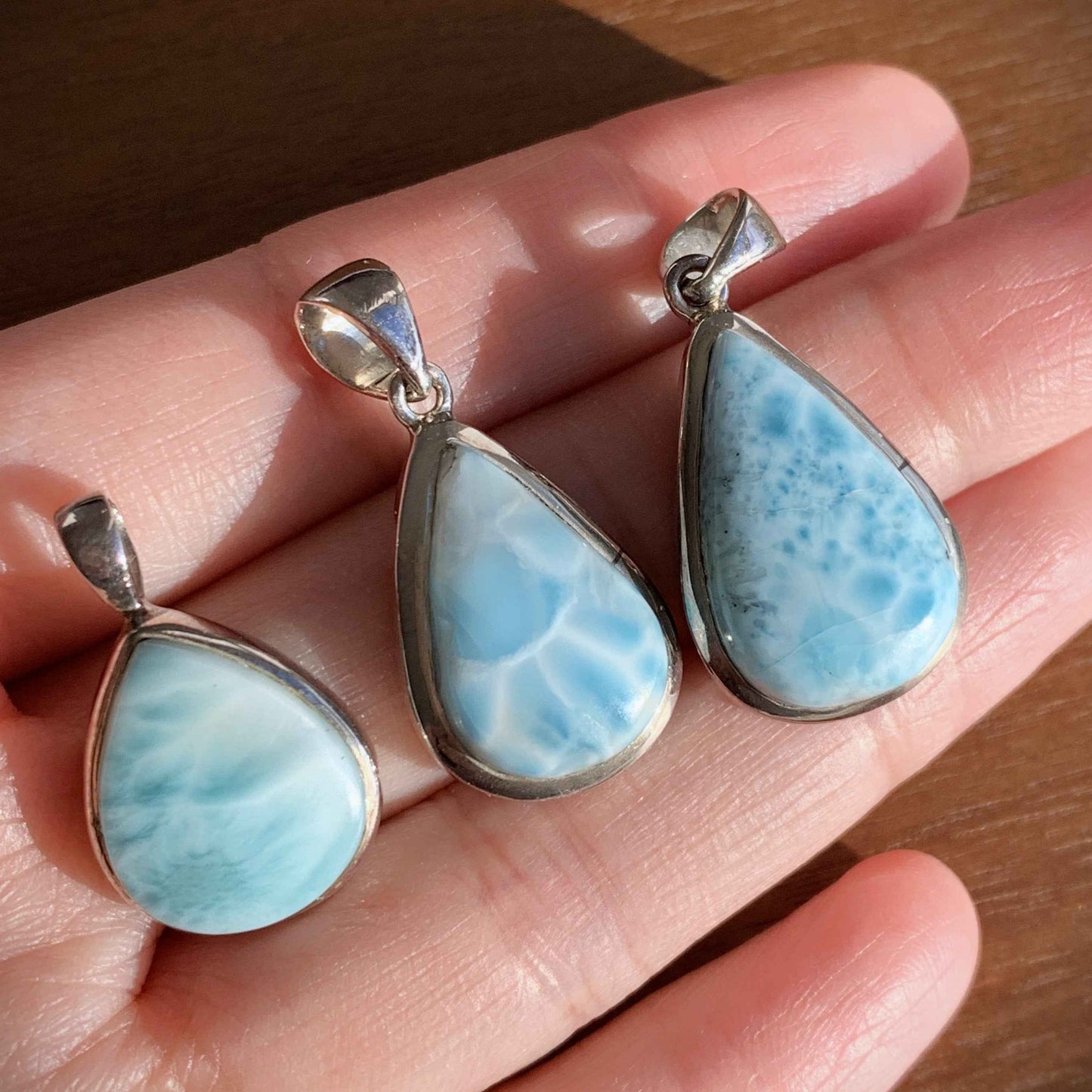 Natural Larimar in Pear Shape 925 Sterling Silver Pendant (chain excluded)