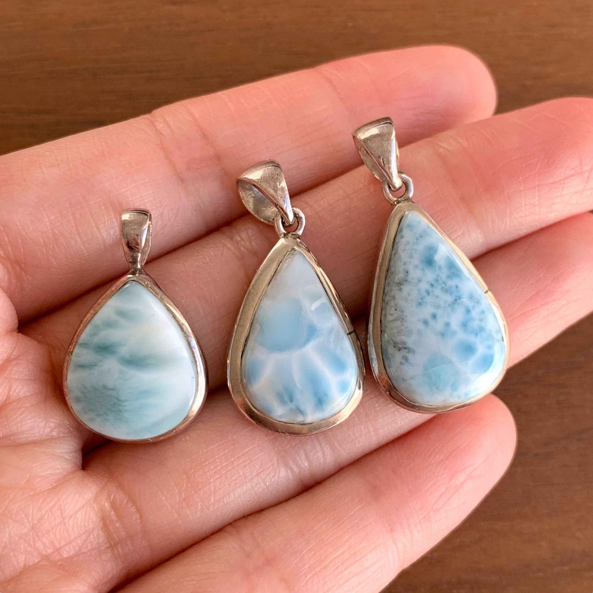 Natural Larimar in Pear Shape 925 Sterling Silver Pendant (chain excluded)