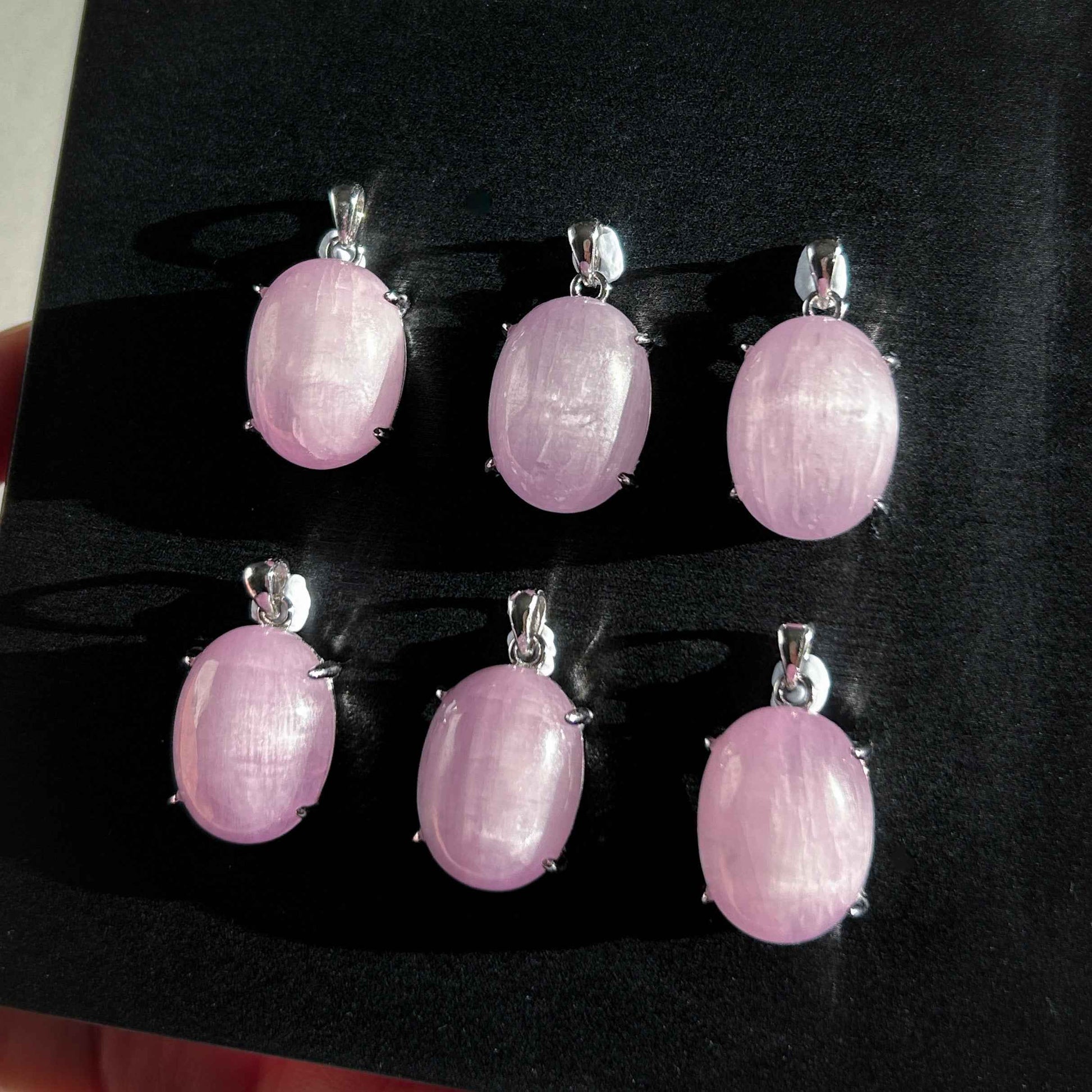 Rare Natural Kunzite Cat Eye's Flash 925 Sterling Silver Pendant (chain excluded)