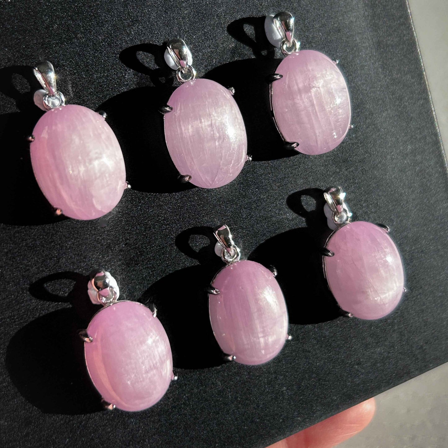 Rare Natural Kunzite Cat Eye's Flash 925 Sterling Silver Pendant (chain excluded)