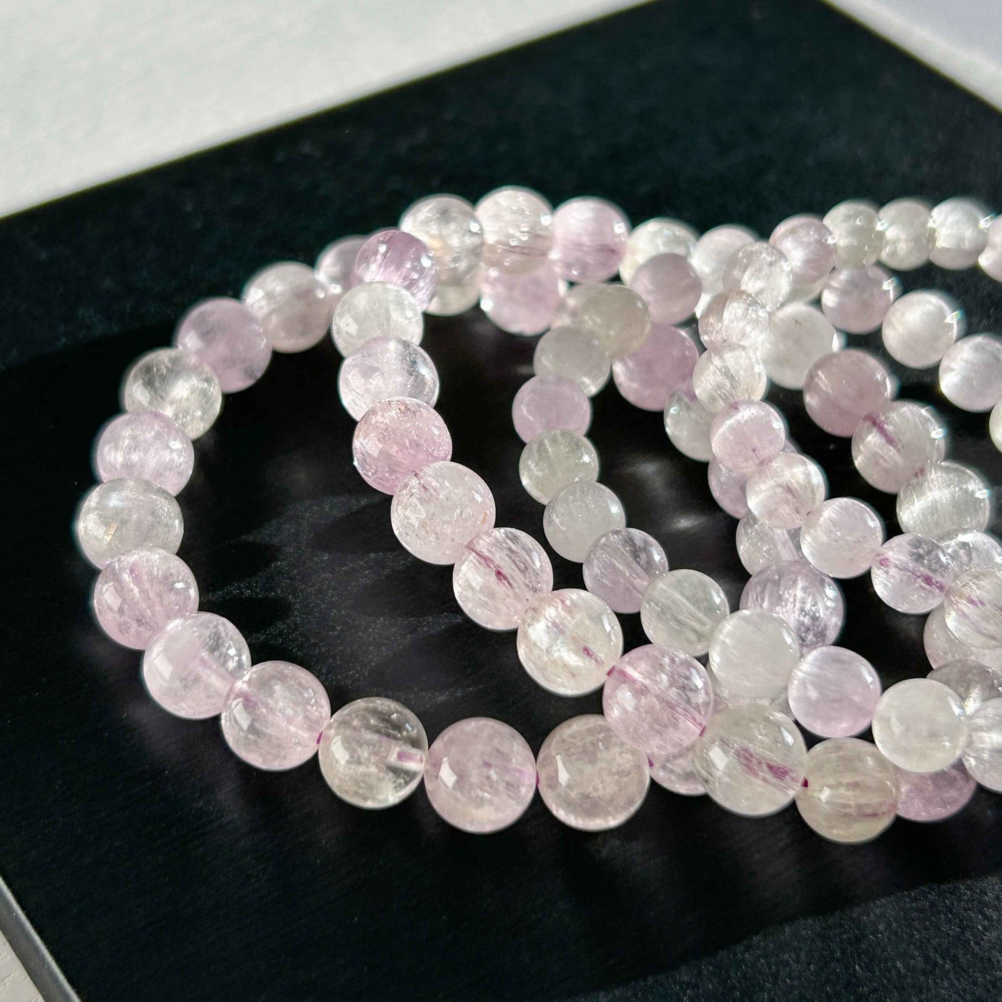 High Quality Kunzite with Cat Eye's Flash Bracelet in 6 to 8MM
