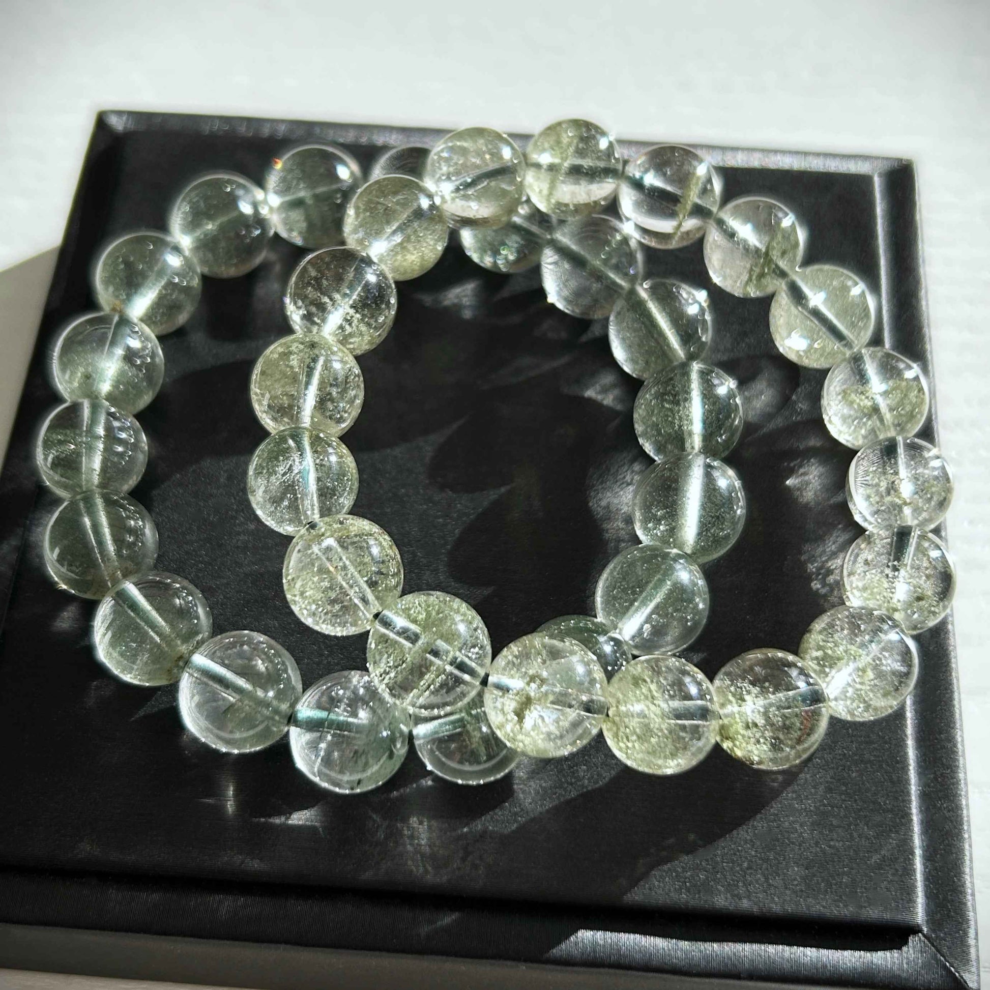 High Quality Green Garden Quartz Bracelet in 10 to 11MM