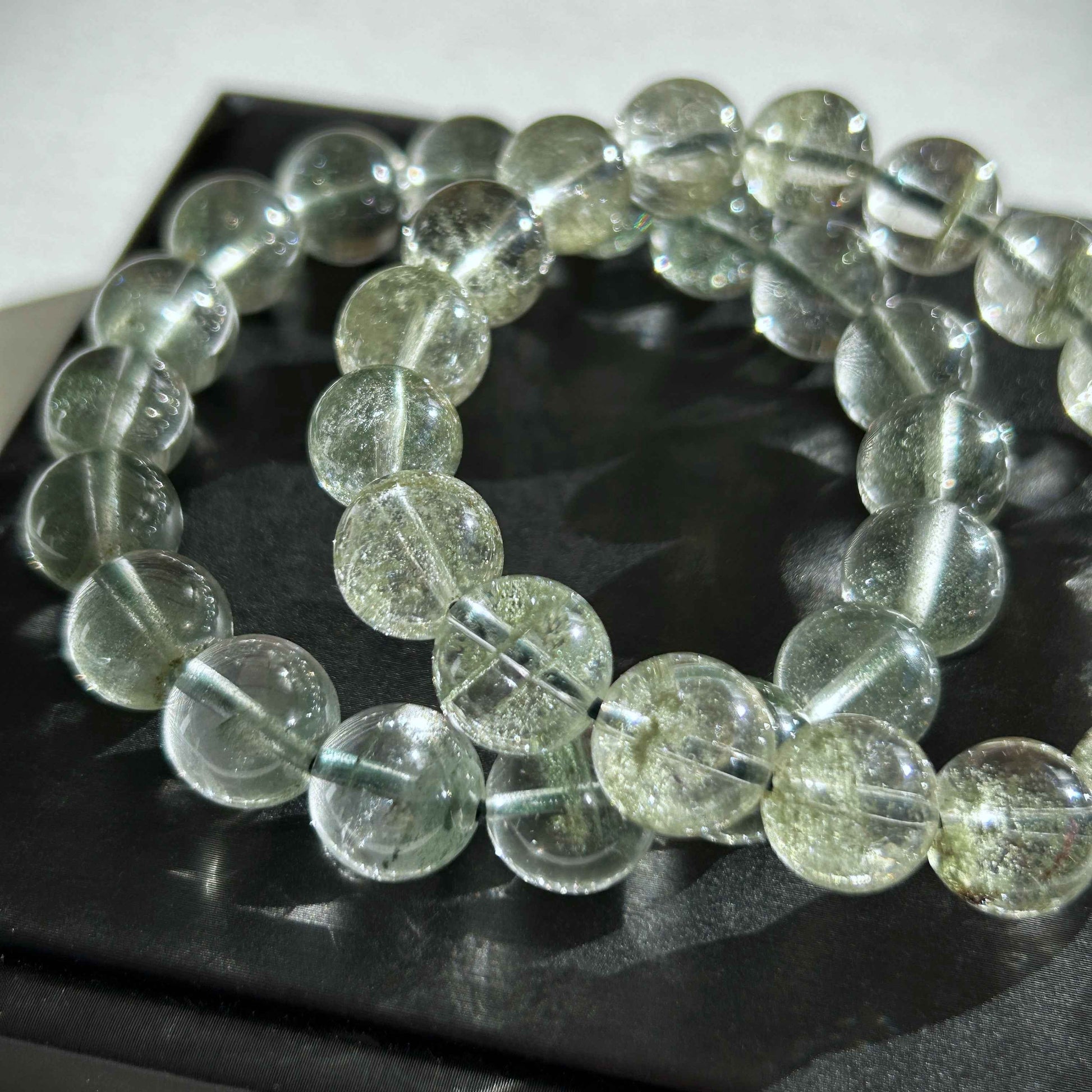 High Quality Green Garden Quartz Bracelet in 10 to 11MM