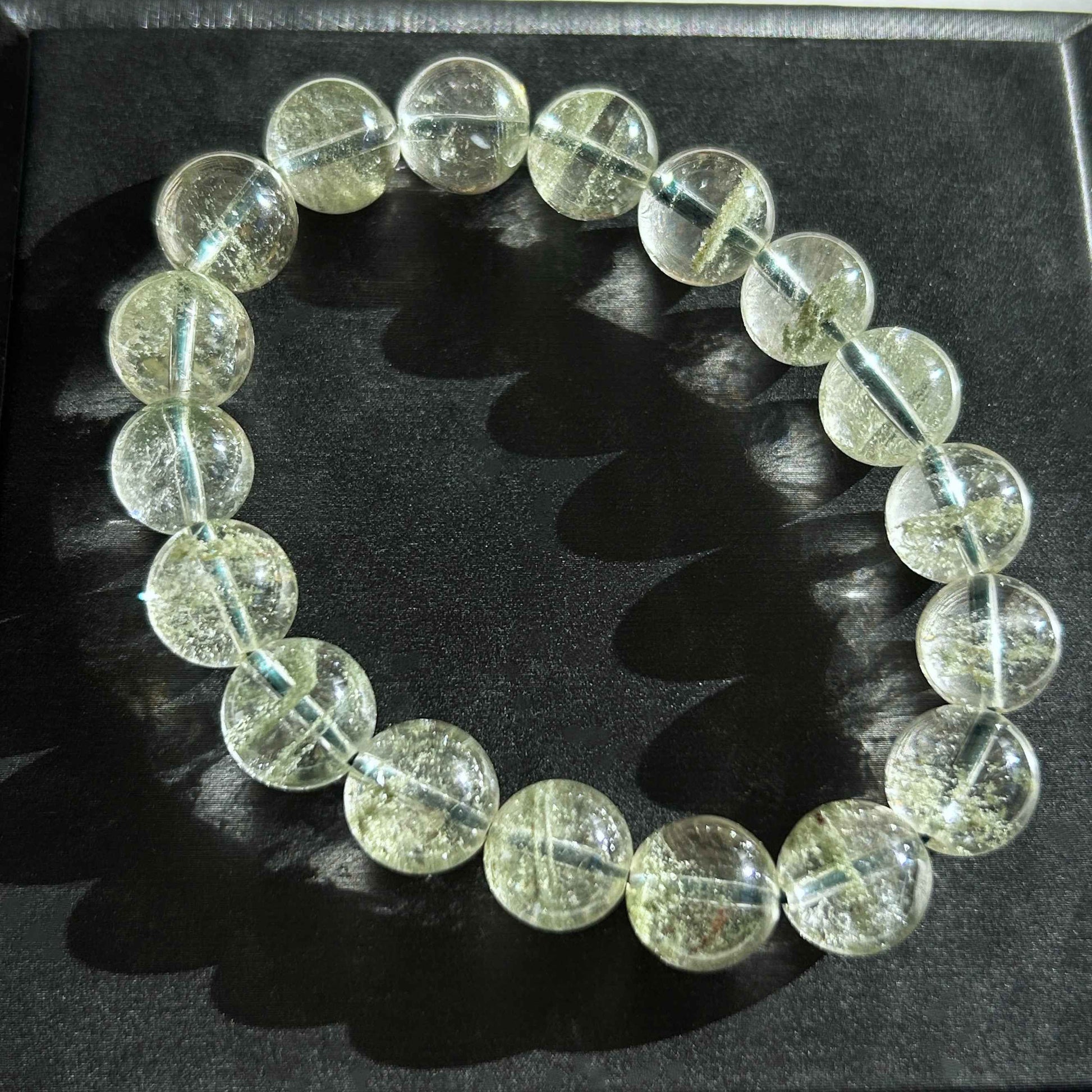 High Quality Green Garden Quartz Bracelet in 10 to 11MM