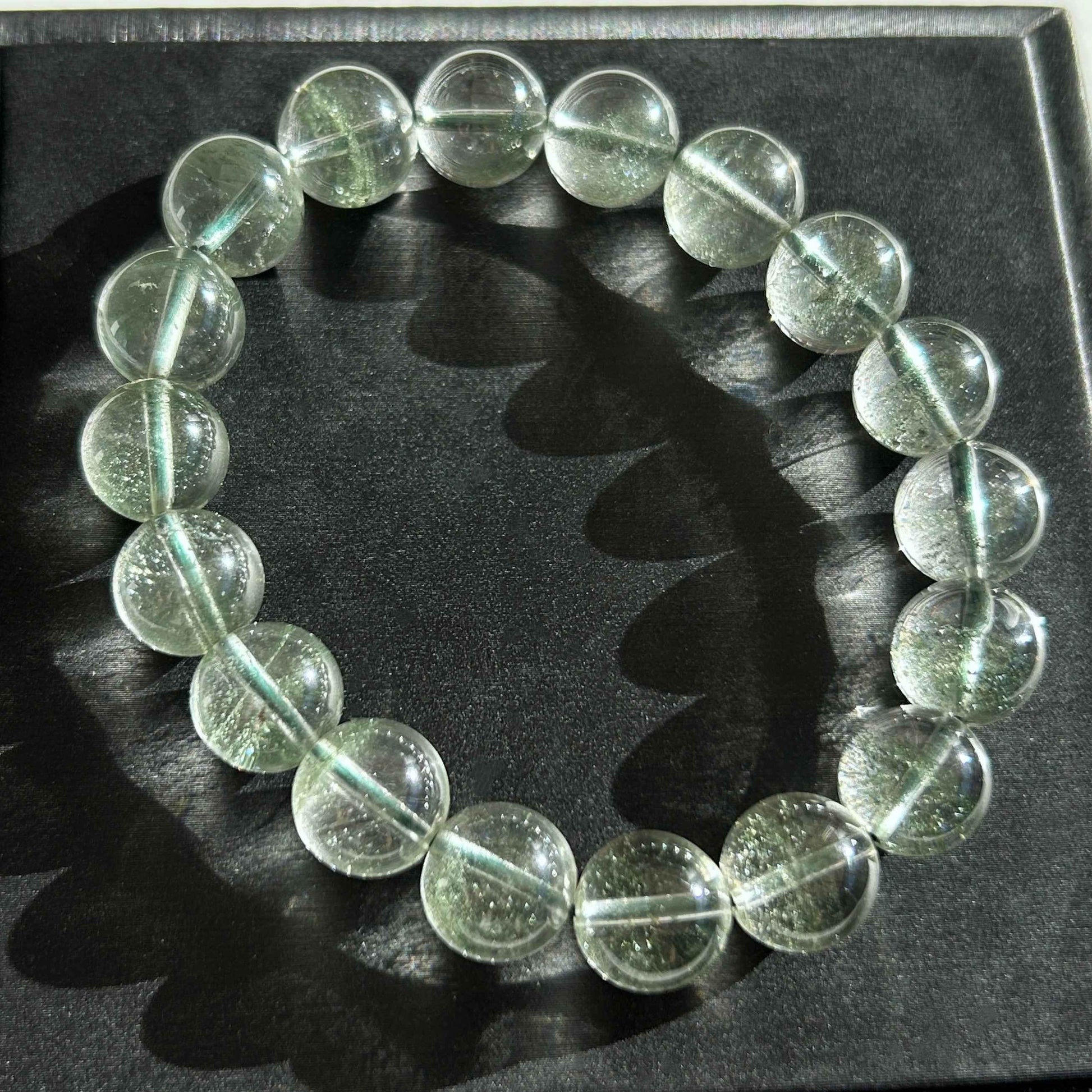 High Quality Green Garden Quartz Bracelet in 10 to 11MM