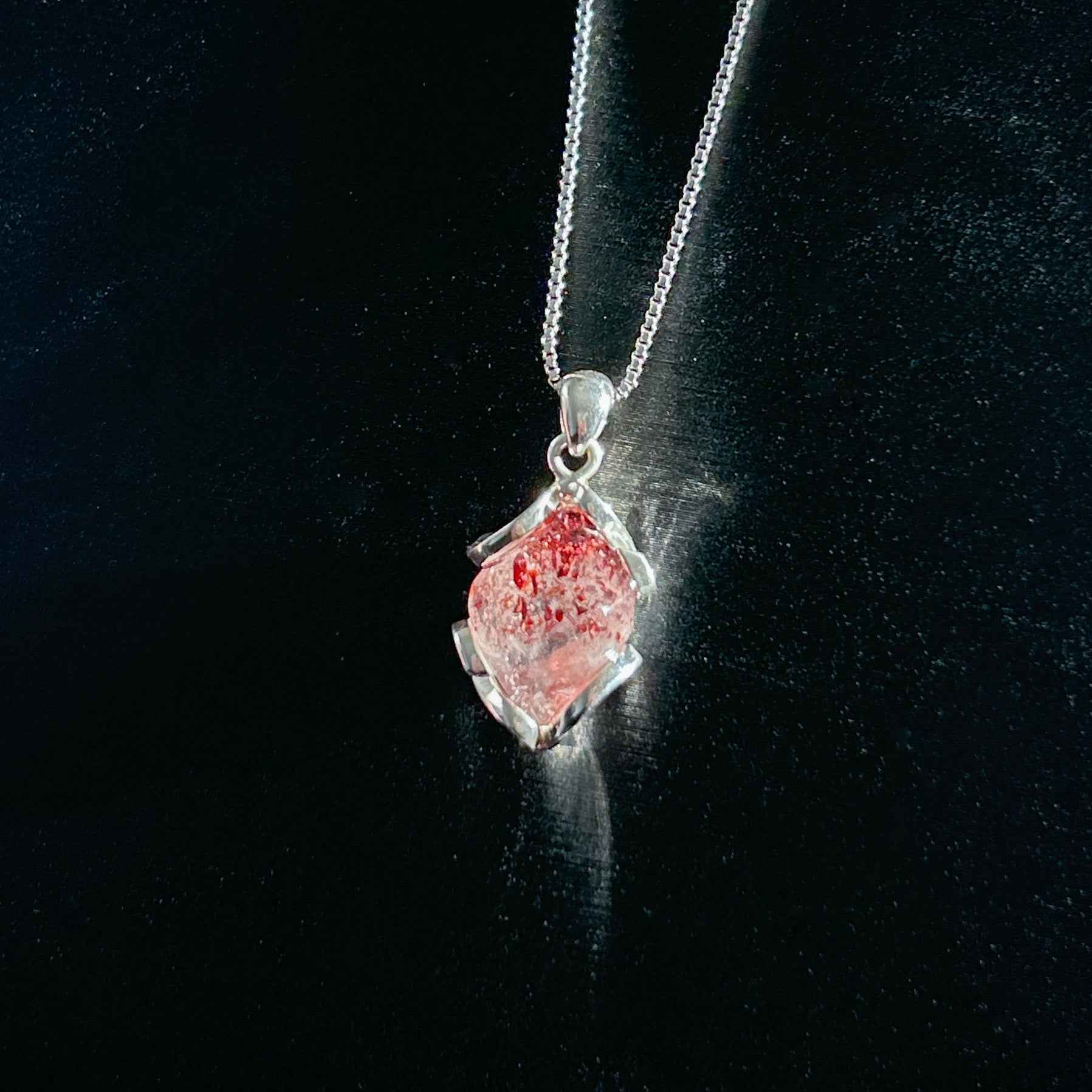 Rare Top Quality Faceted Lepidocrocite 925 Sterling Silver Pendant (chain excluded)