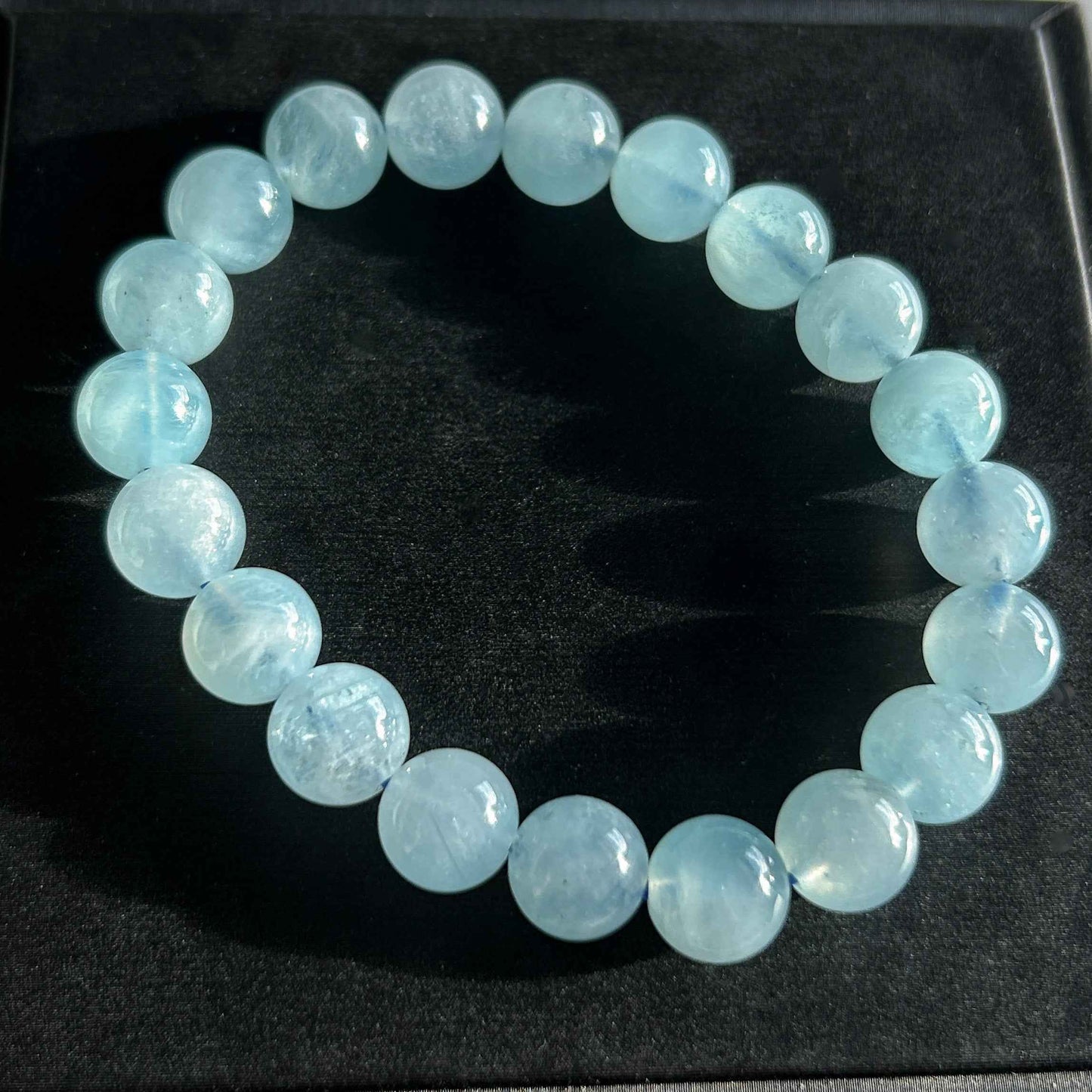 Natural Aquamarine Bracelet in 8 to 10MM | Birthstone of March