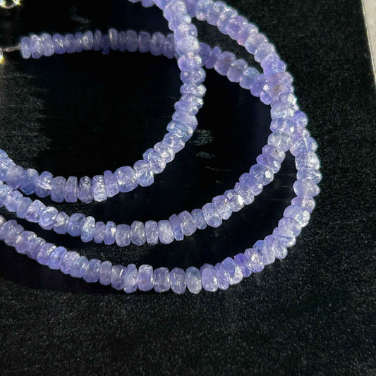 Top Quality Faceted Tanzanite Adjustable Silver Mini Chips Bracelet