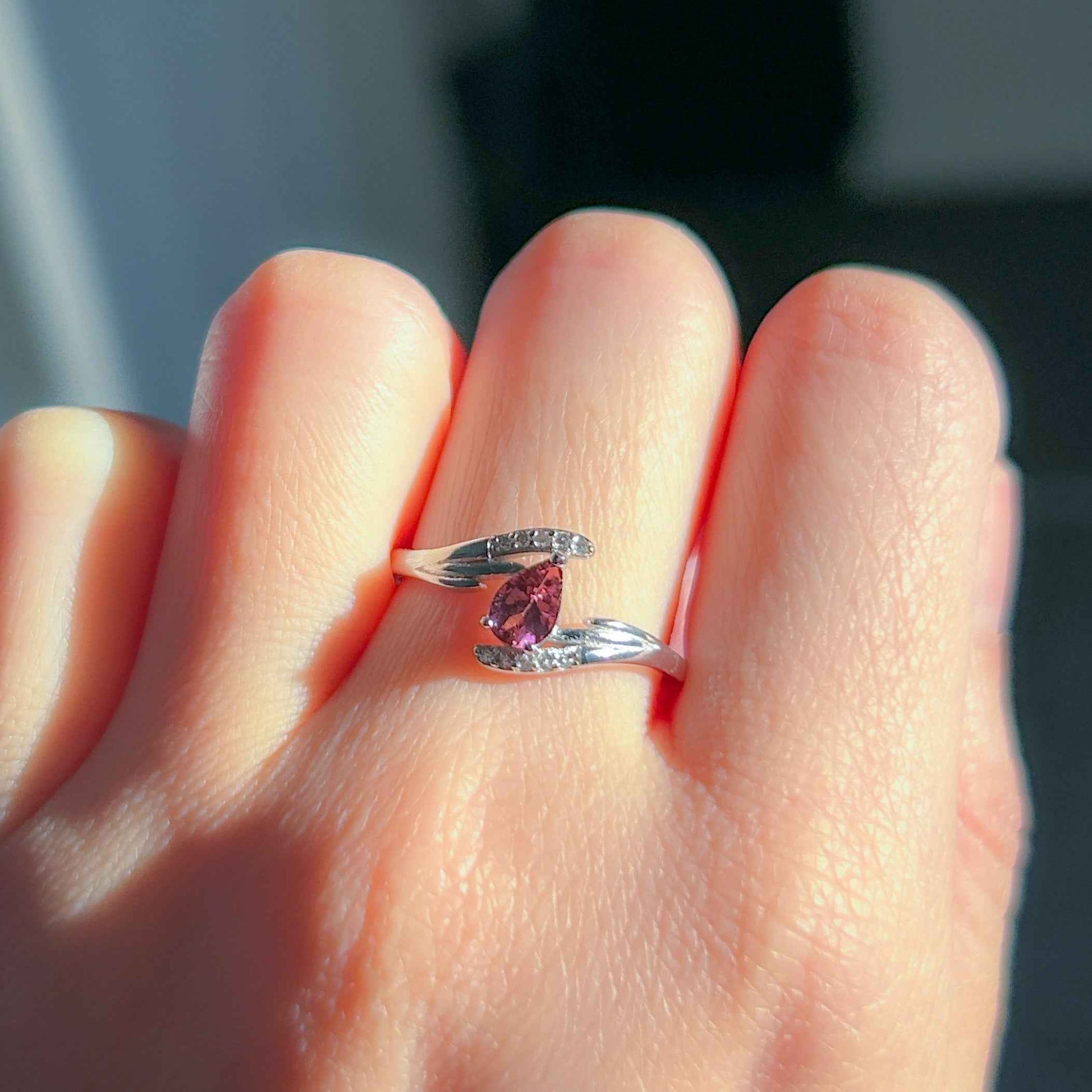 High Quality Pink Tourmaline Adjustable 925 Silver Ring with Zircon