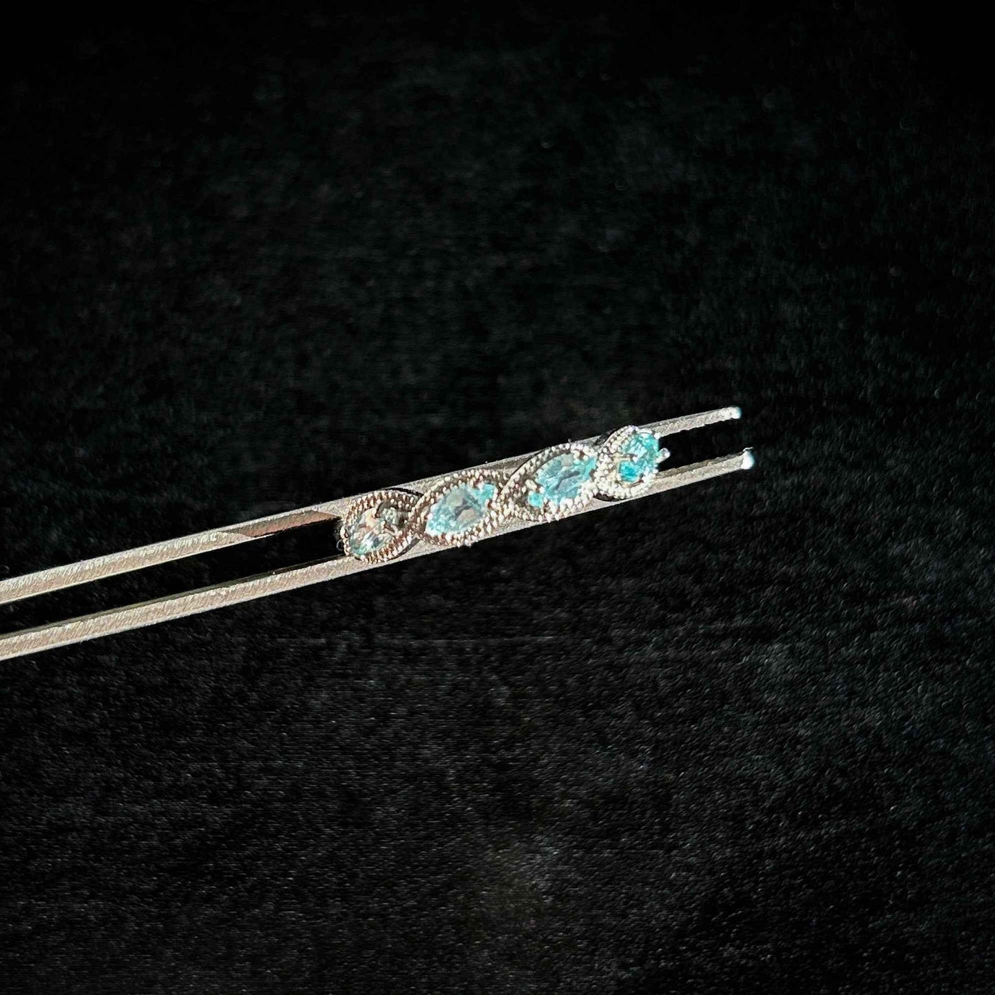 Apatite Adjustable Silver Ring with Zircon