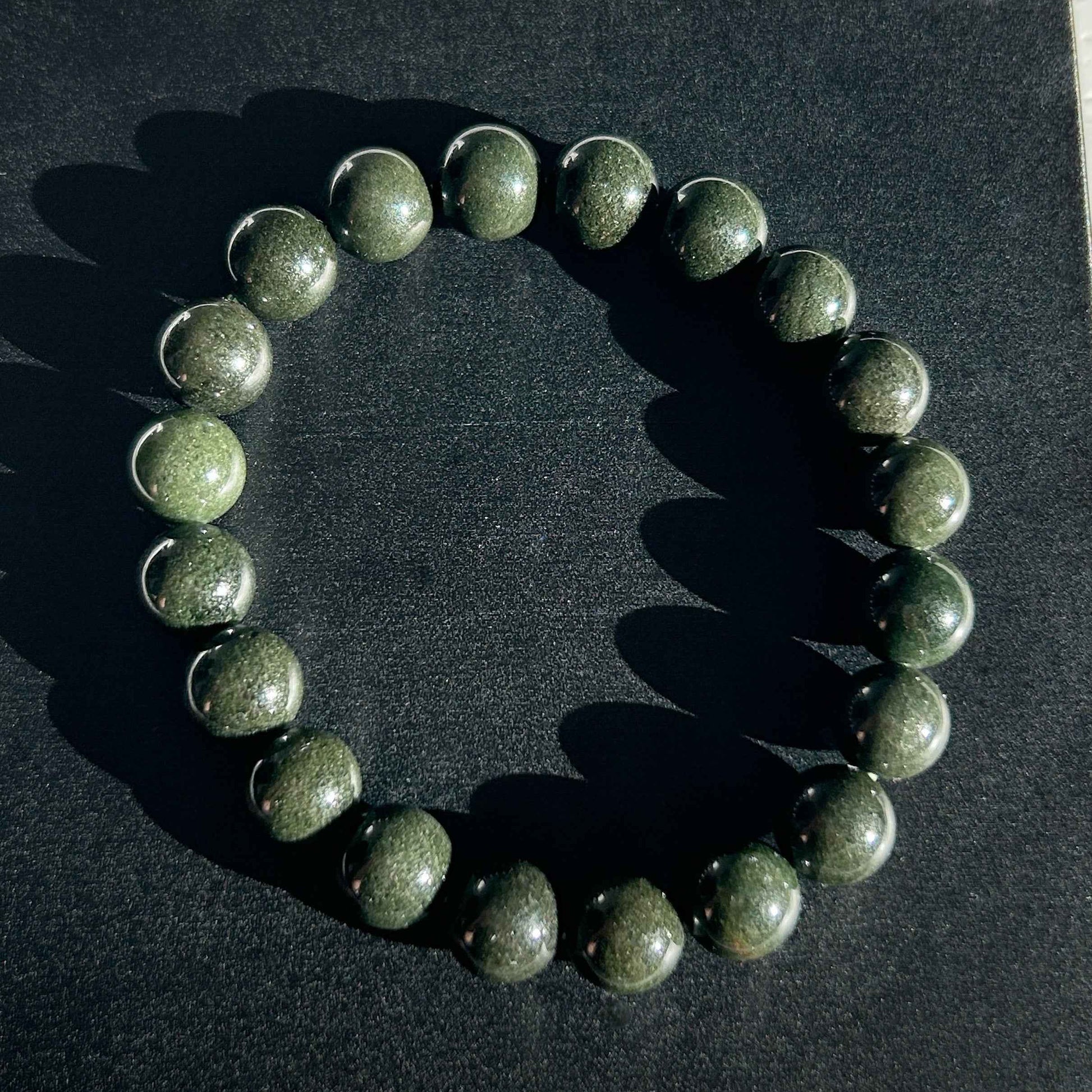 Green Garden Quartz Bracelet in 9 to 11MM