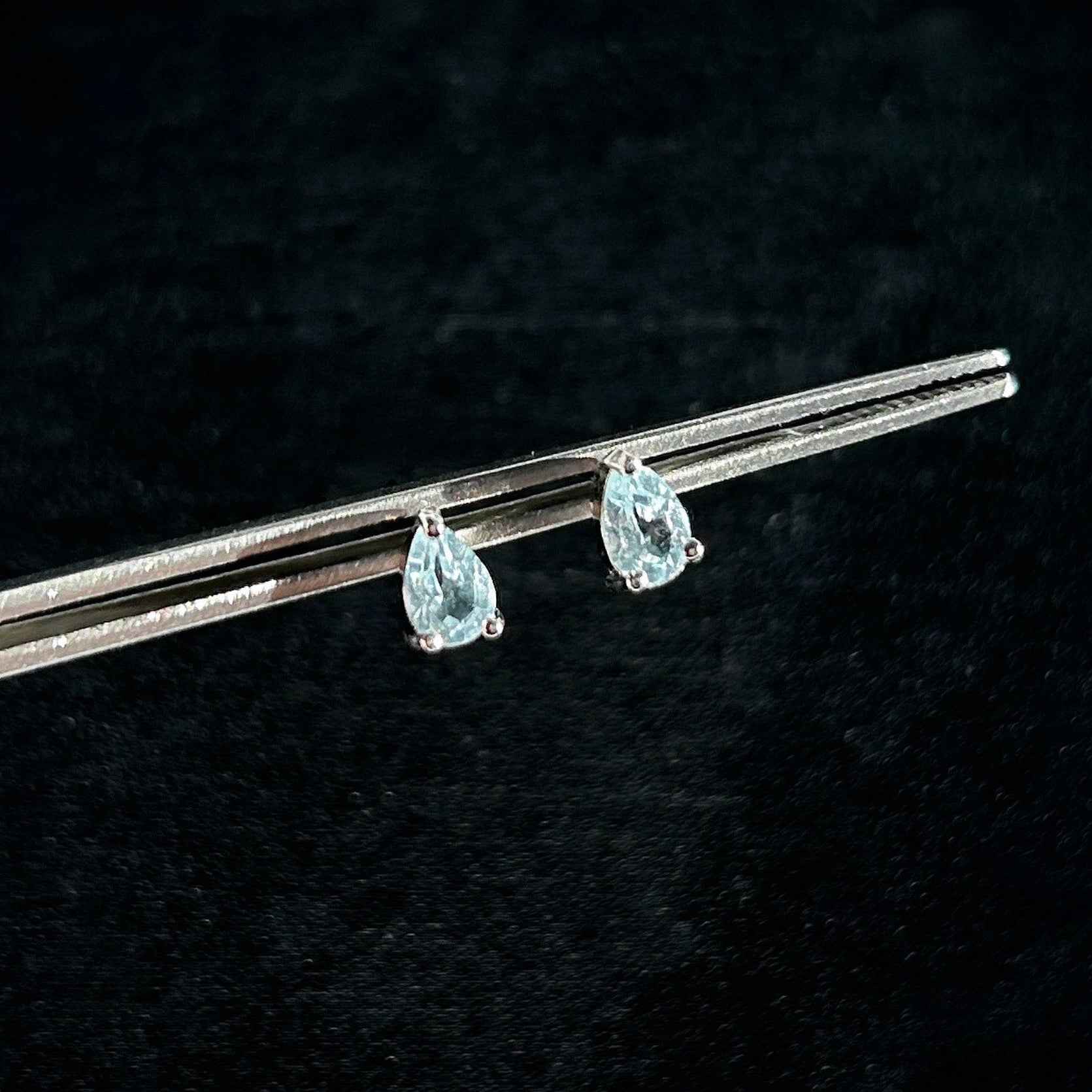 Blue Topaz 925 Sterling Silver Stud Earrings