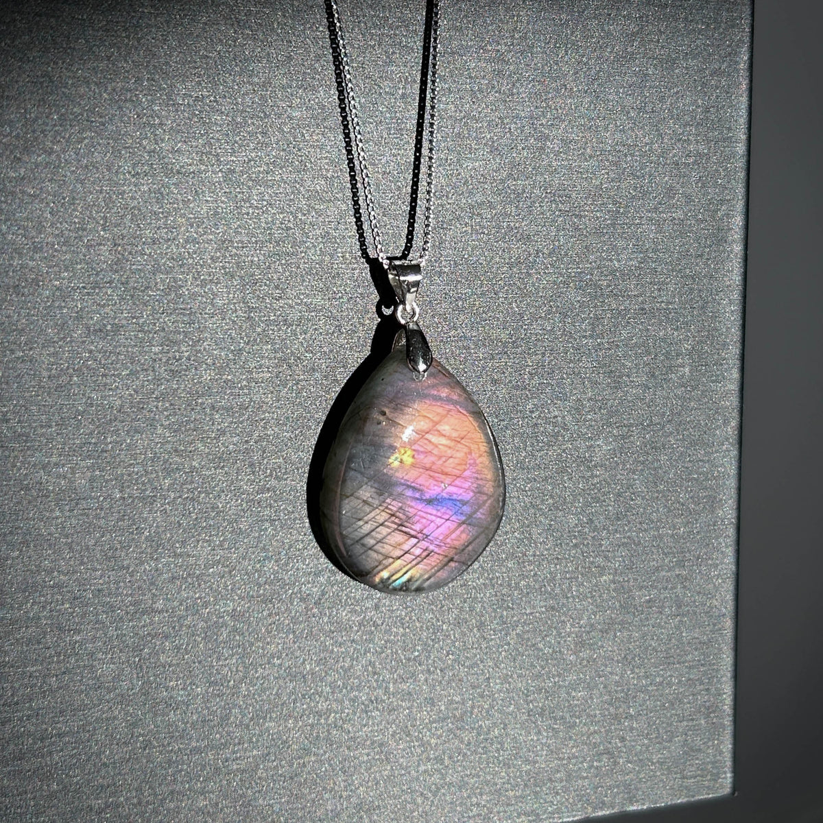 Rare Purple Rainbow Labradorite 925 Sterling Silver Pendant (chain excluded)