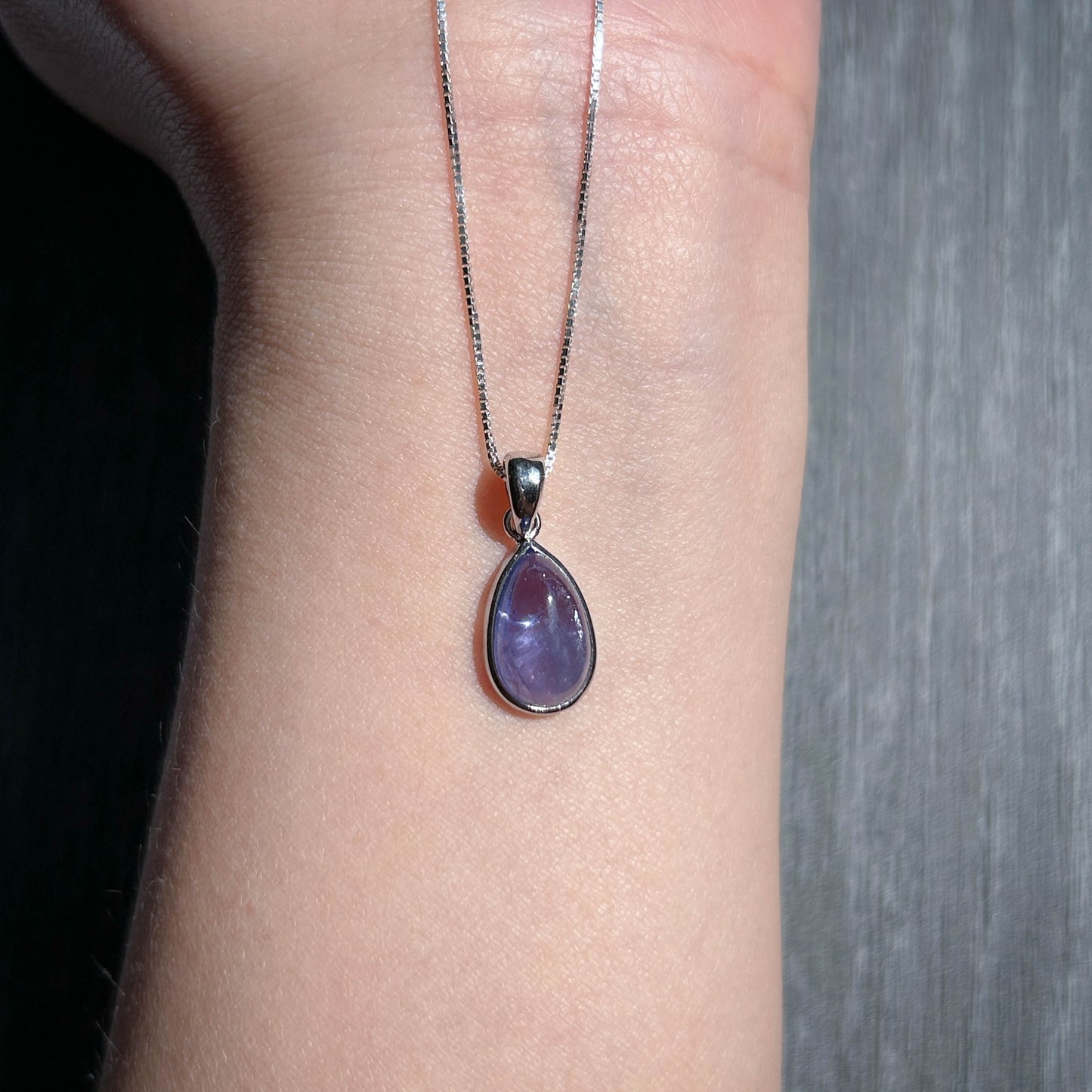 High Quality Tanzanite 925 Sterling Silver Small Pendant (chain excluded)