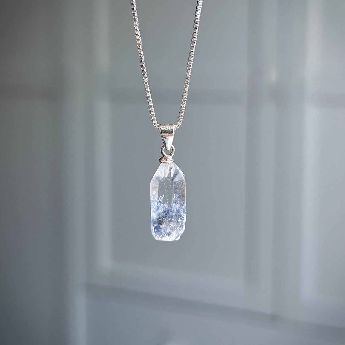 Top Quality Dumortierite 925 Sterling Silver Mini Pendant