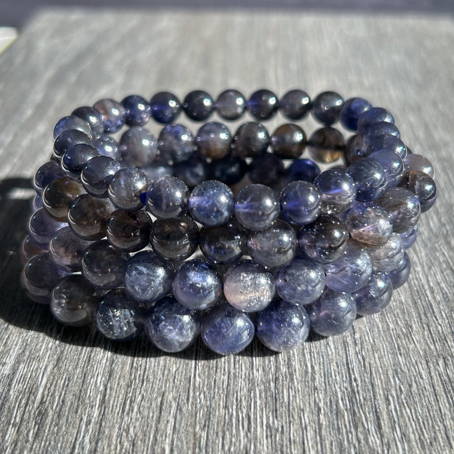 Natural Iolite Bracelet in 7-10MM