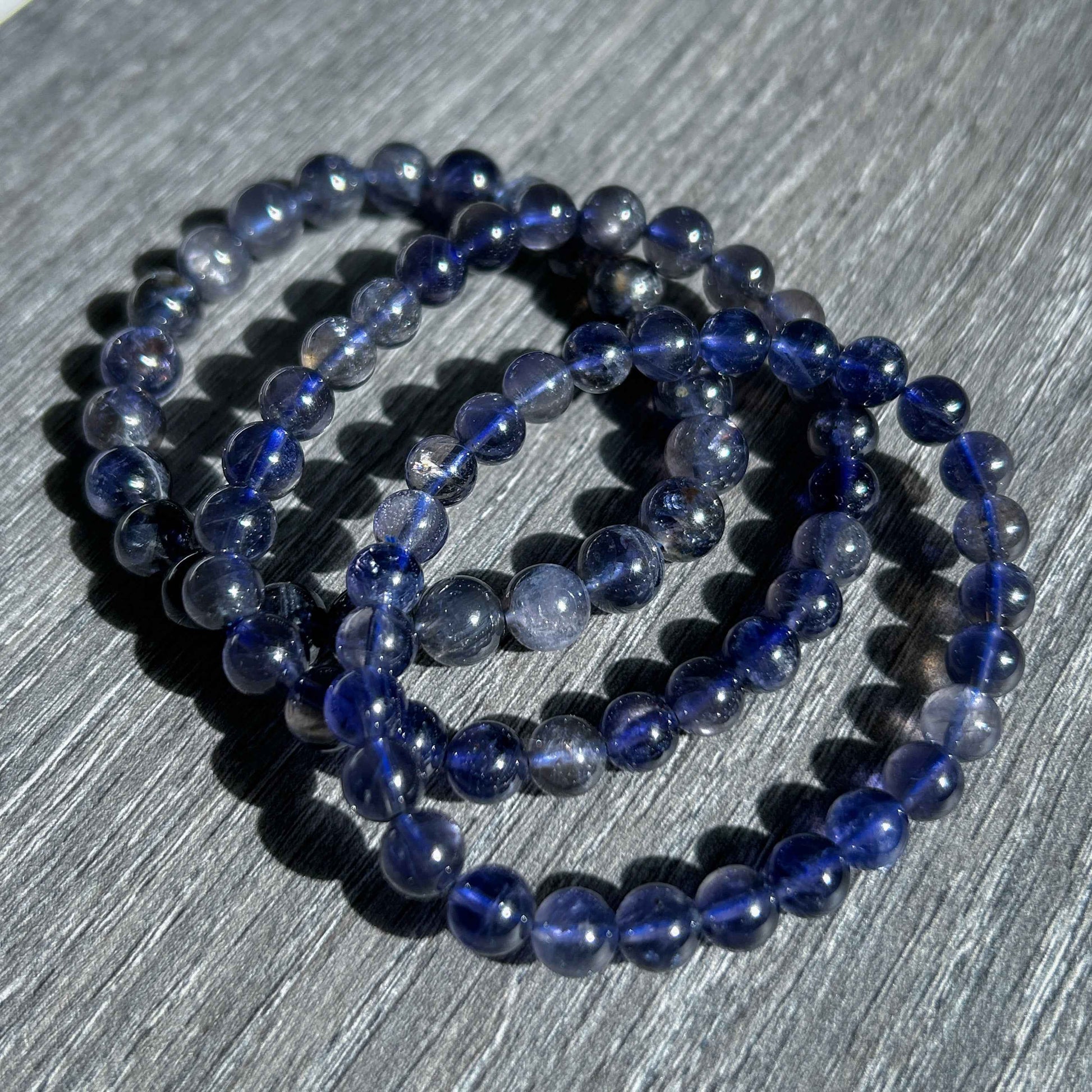 High Quality Natural Iolite Bracelet in 6 to 8MM
