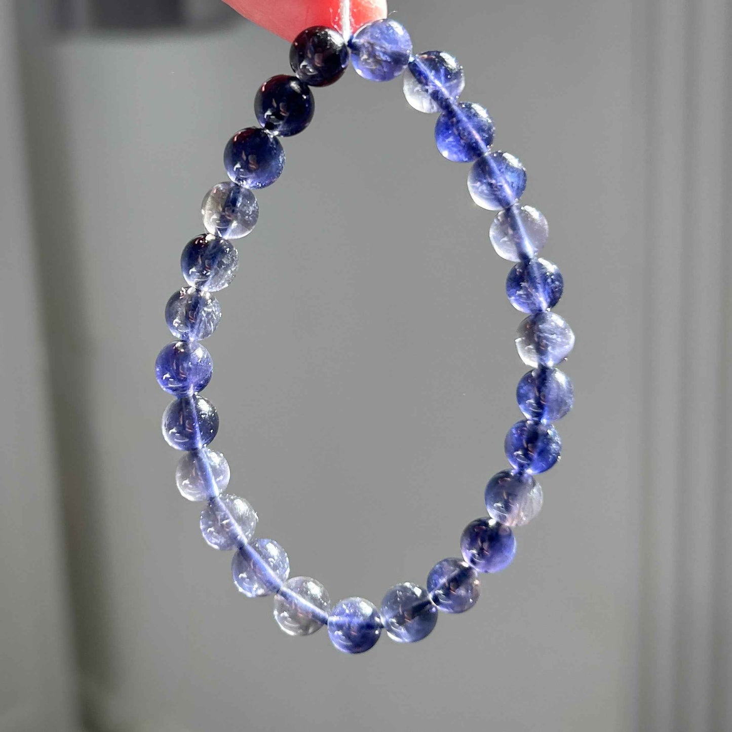 High Quality Natural Iolite Bracelet in 6 to 8MM