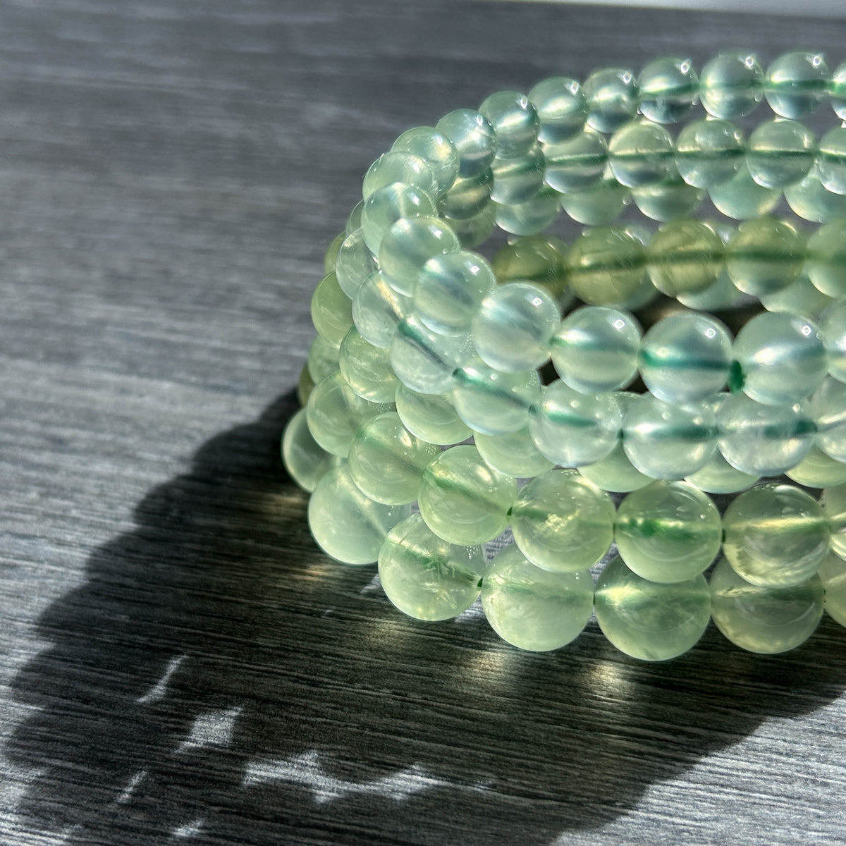 High Quality Prehnite Bracelet in 7-10MM