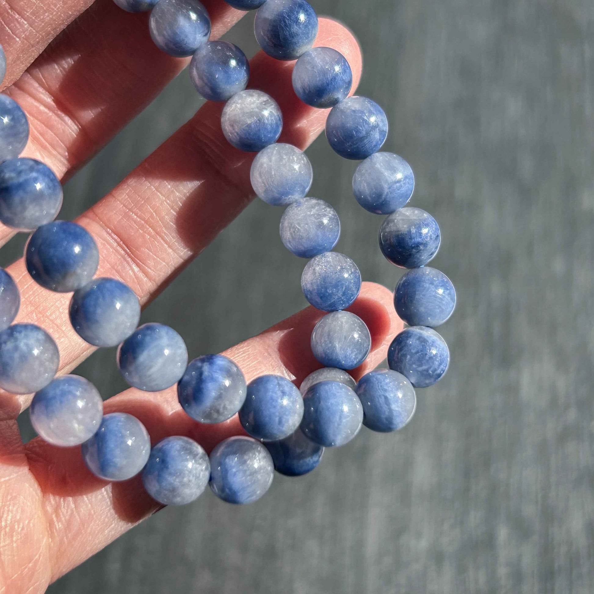 Rare High Quality Dumortierite Bracelet in 7.7MM
