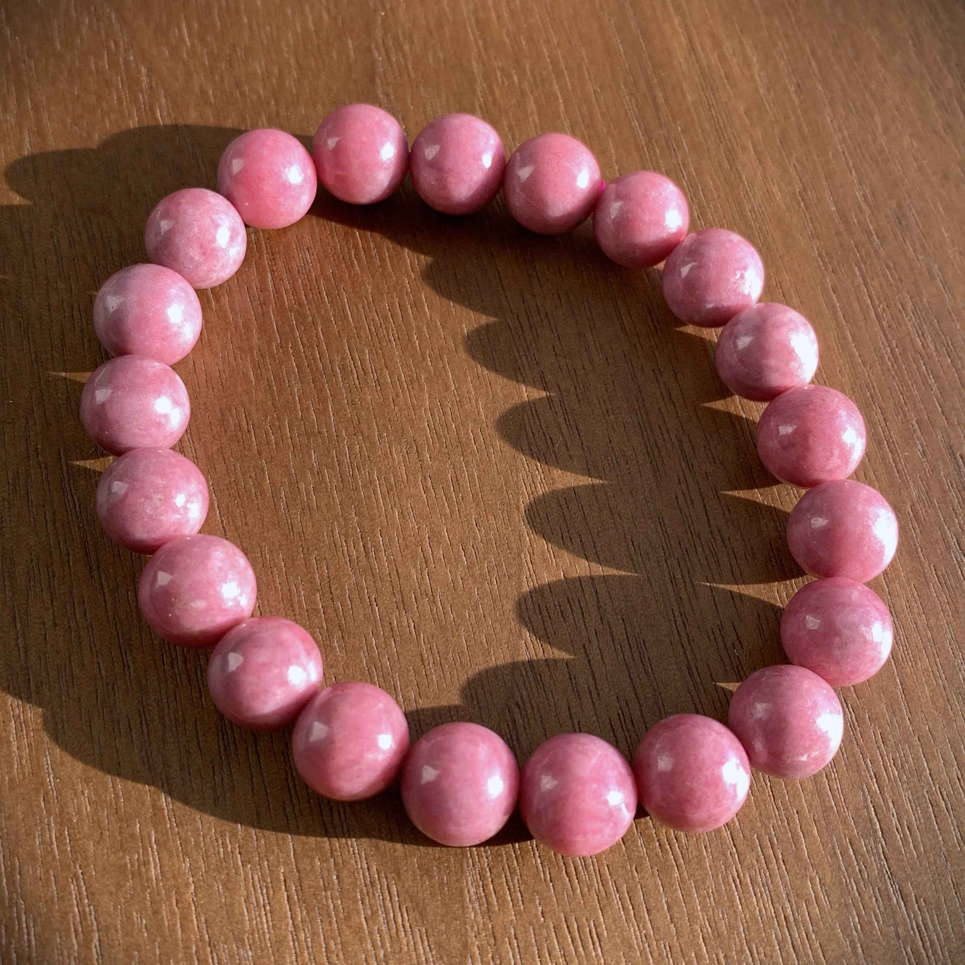 High Quality Natural Rhodonite Bracelet in 7 to 9MM