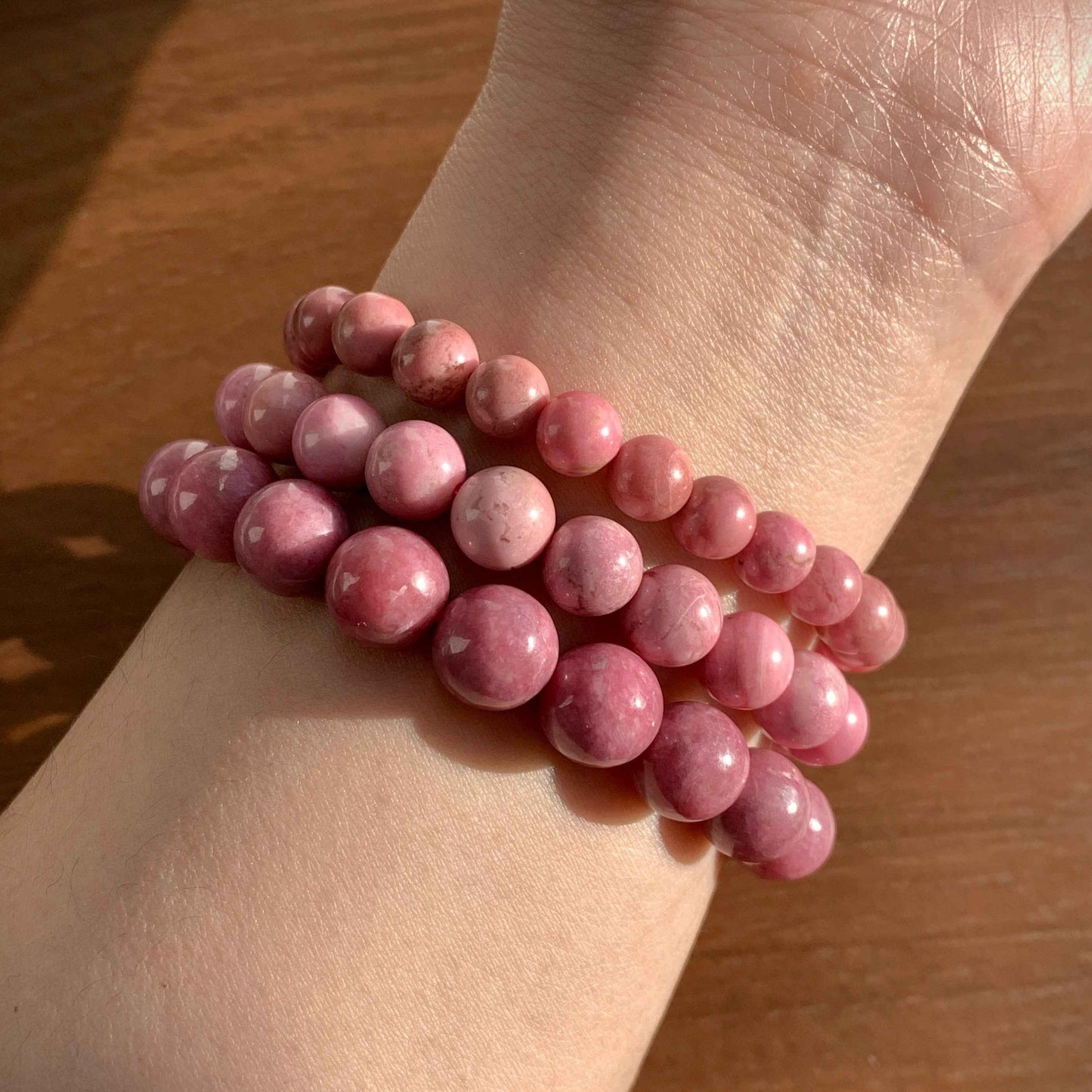 High Quality Natural Rhodonite Bracelet in 7 to 9MM