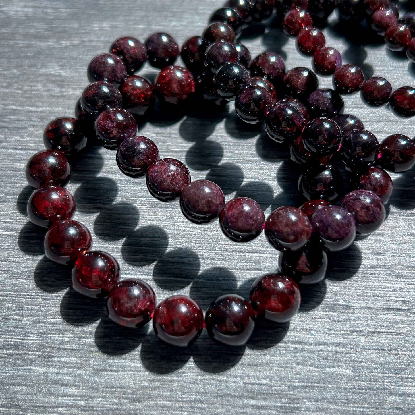 Natural Garnet with Starry Light Bracelet in 6 to 10MM