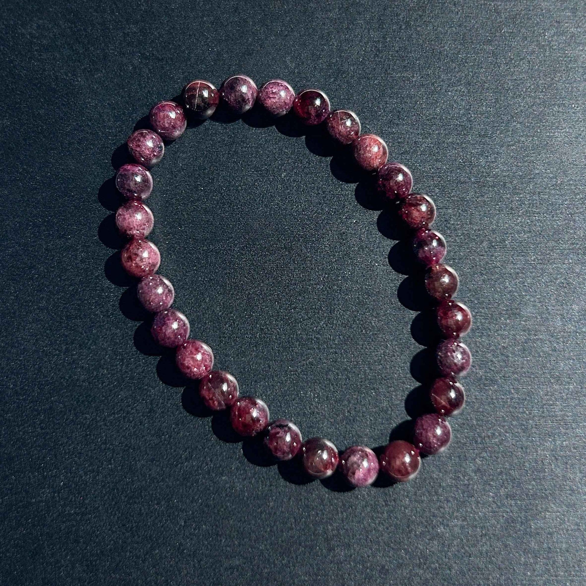 Natural Garnet with Starry Light Bracelet in 6 to 10MM