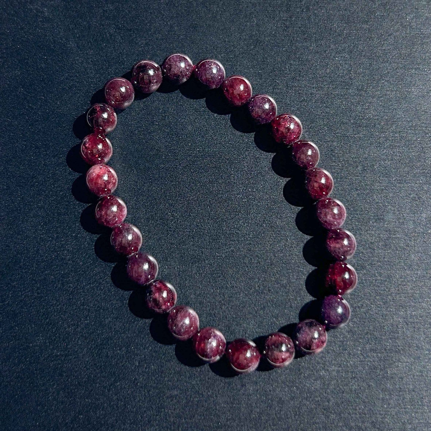 Natural Garnet with Starry Light Bracelet in 6 to 10MM