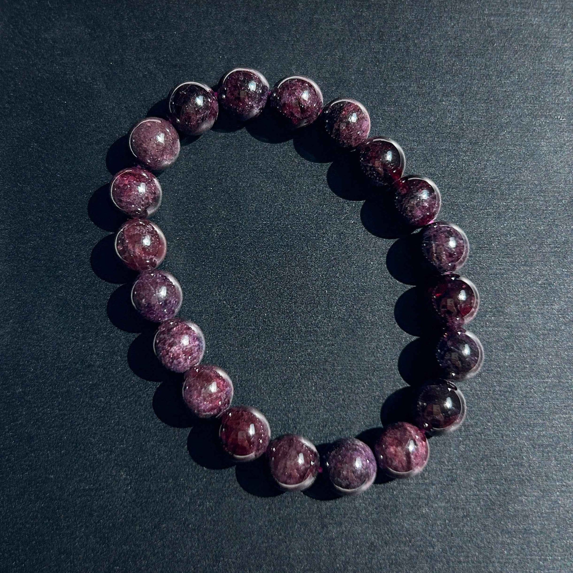 Natural Garnet with Starry Light Bracelet in 6 to 10MM
