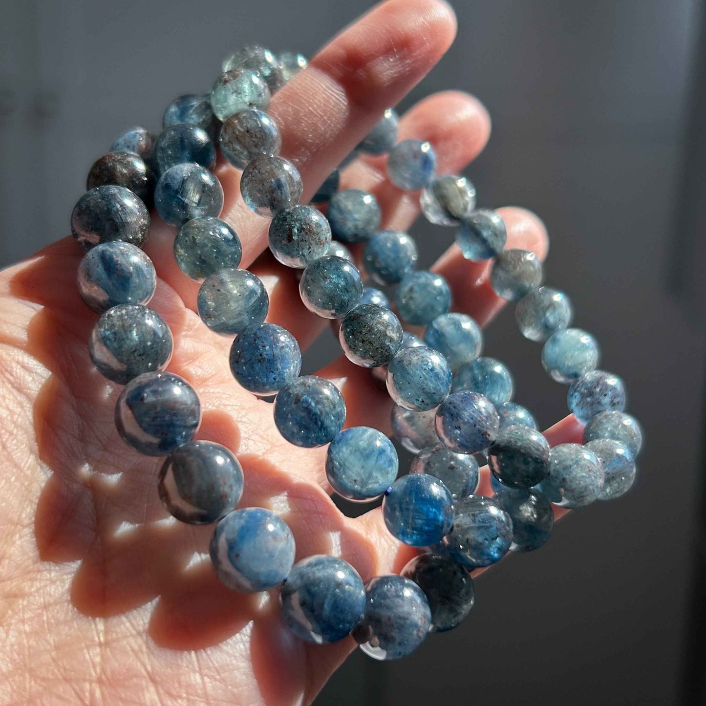 Rare Kyanite with Shining Bracelet in 8 to 10MM