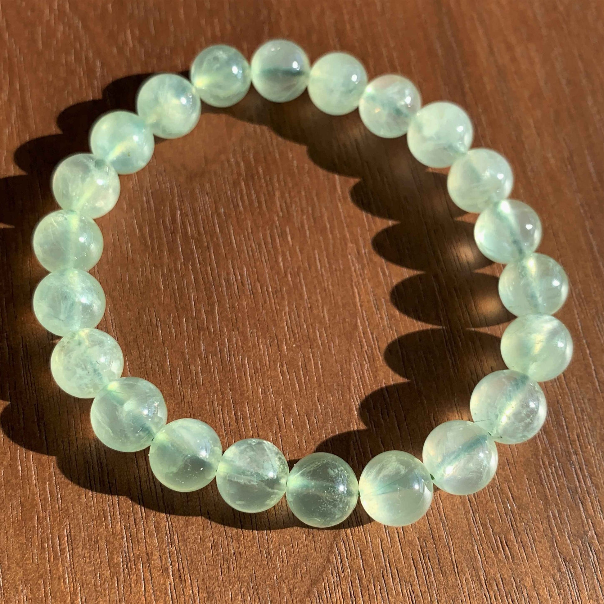 High Quality Prehnite Bracelet in 8 to 10MM