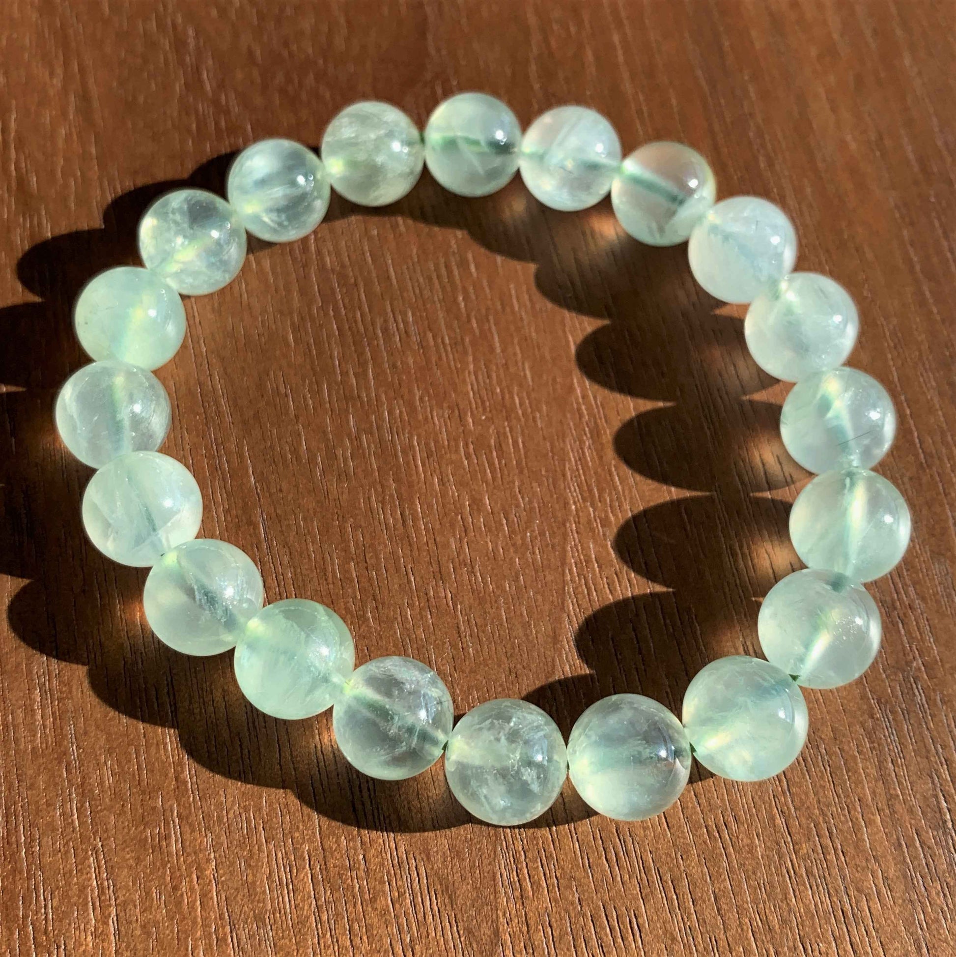 High Quality Prehnite Bracelet in 8 to 10MM