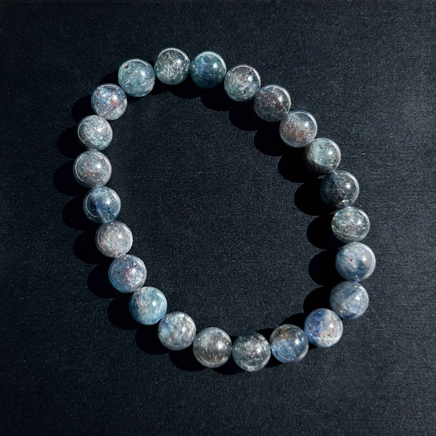 Rare Kyanite with Shining Bracelet in 8 to 10MM