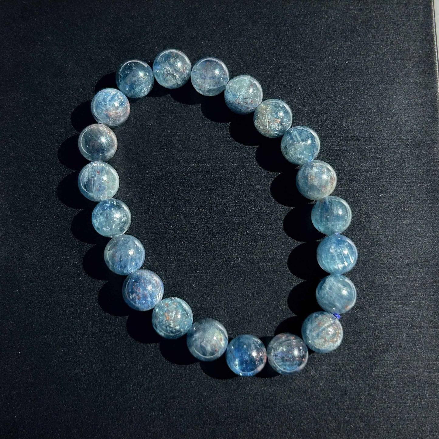 Rare Kyanite with Shining Bracelet in 8 to 10MM
