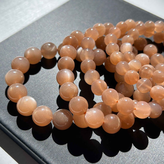 Peach Moonstone Bracelet in 8 to 11MM