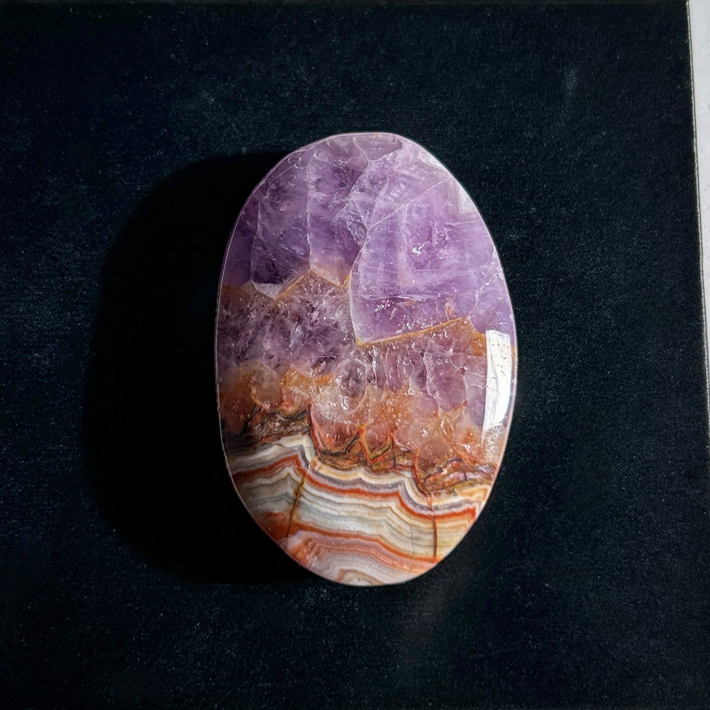 Natural Amethyst Lace Agate Palm Stone Pocket Stone