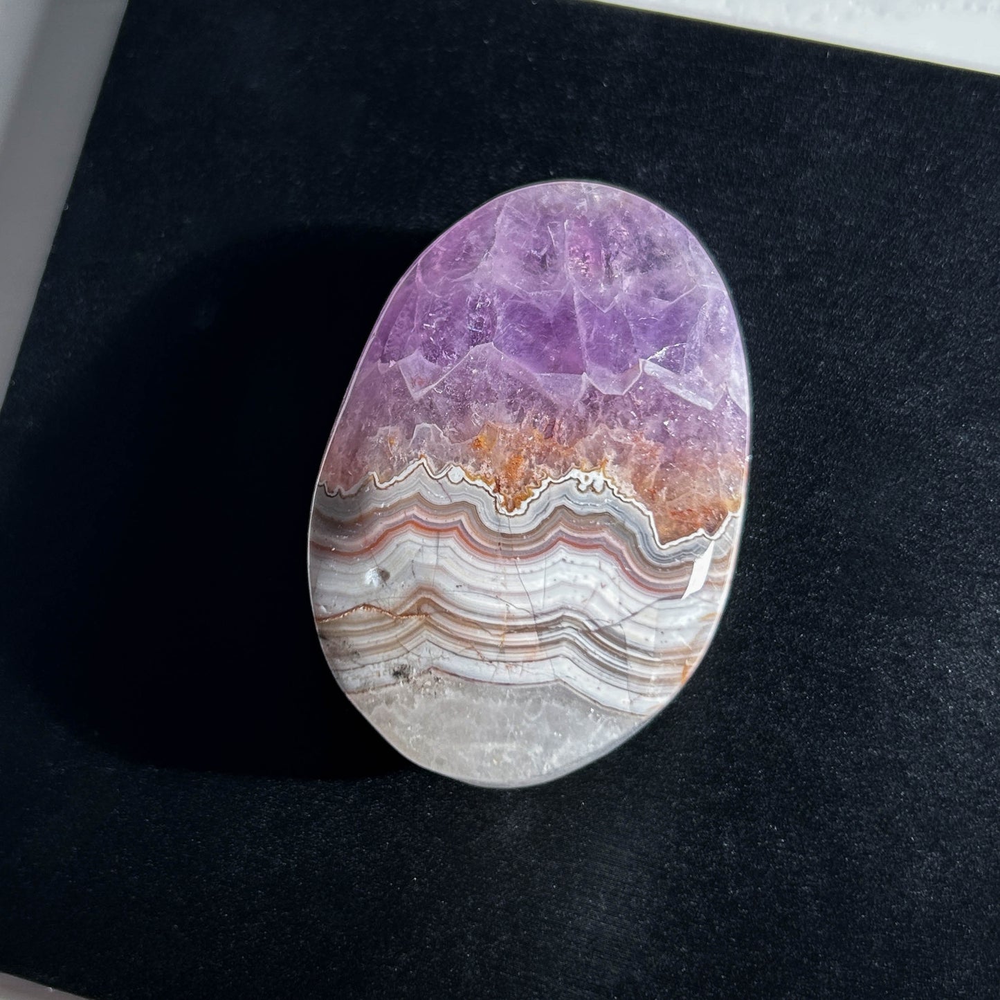 Natural Amethyst Lace Agate Palm Stone Pocket Stone