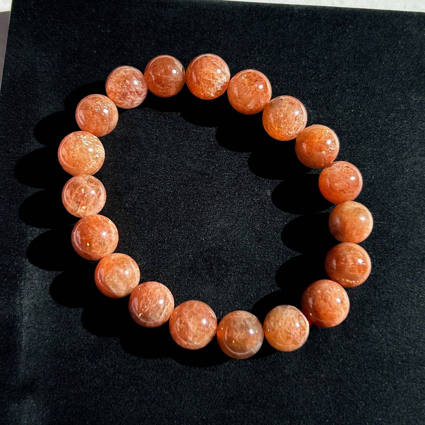 Golden Sunstone Quartz Bracelet in 9 to 10MM