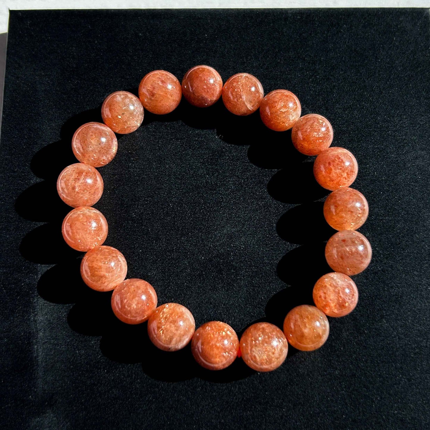 Golden Sunstone Quartz Bracelet in 9 to 10MM