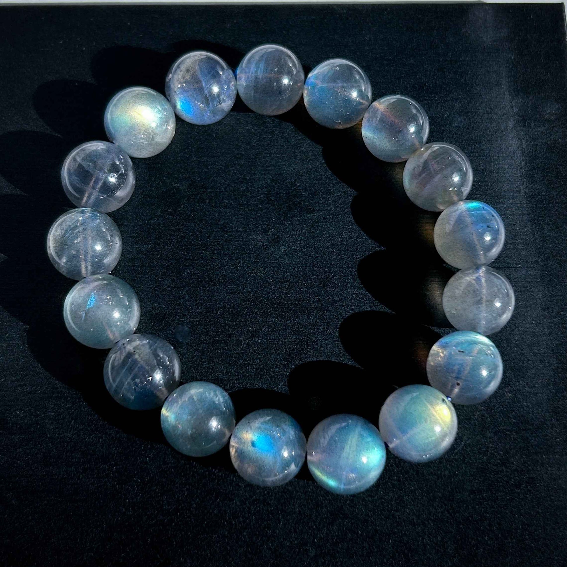 High Quality Labradorite Bracelet in 6 to 12MM