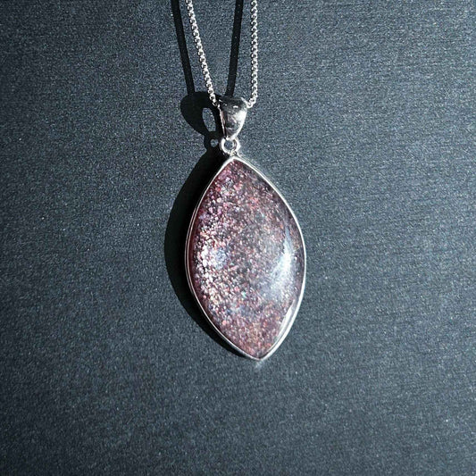 Rare Sparkling Bloodshot Iolite 925 Silver Pendant (chain excluded)