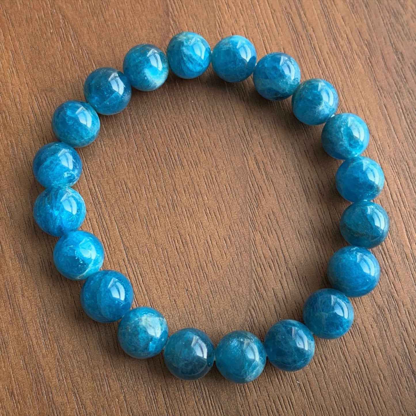 Natural Apatite Bracelet in 8 to 10MM