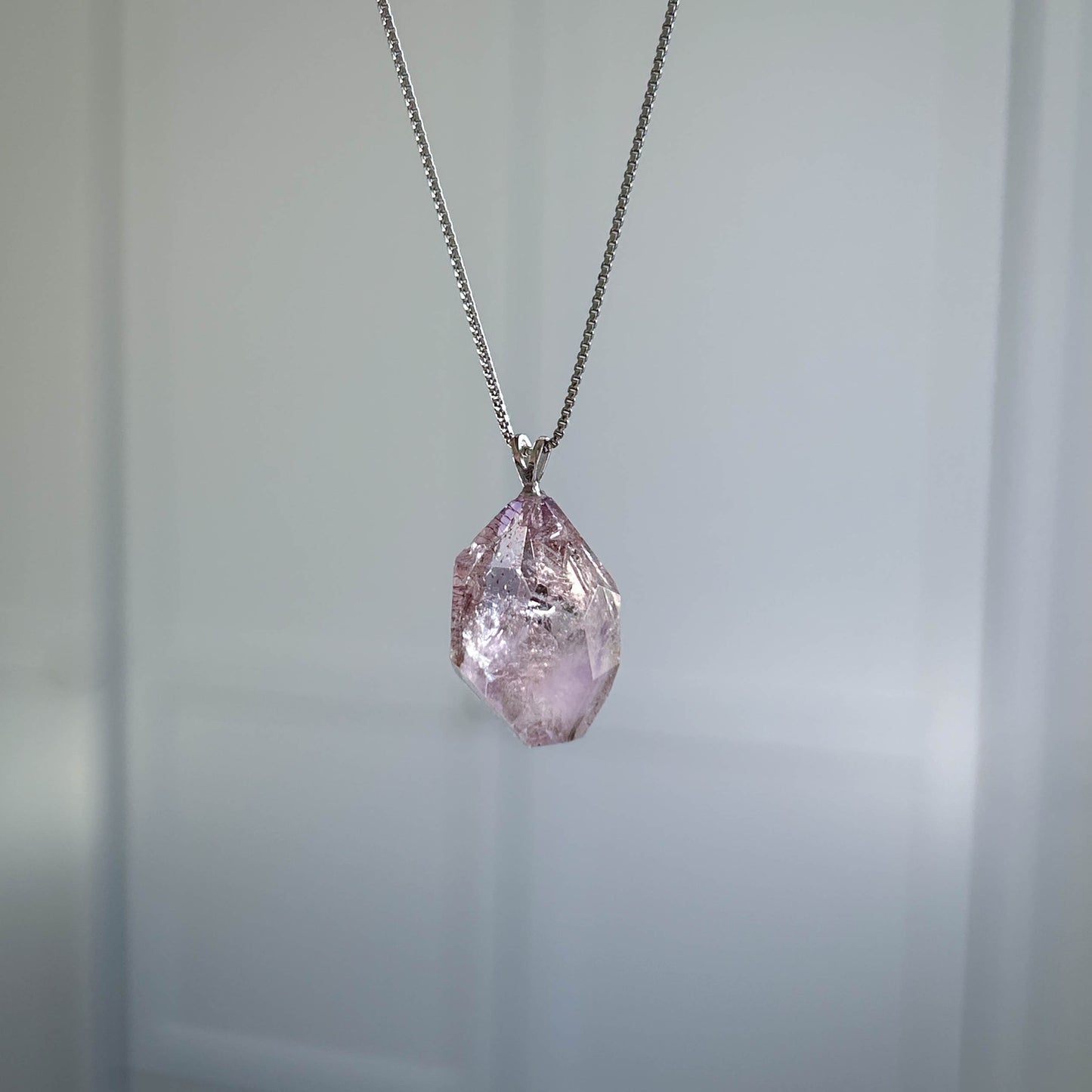 High Quality Faceted Super7 925 Silver Pendant (chain included)