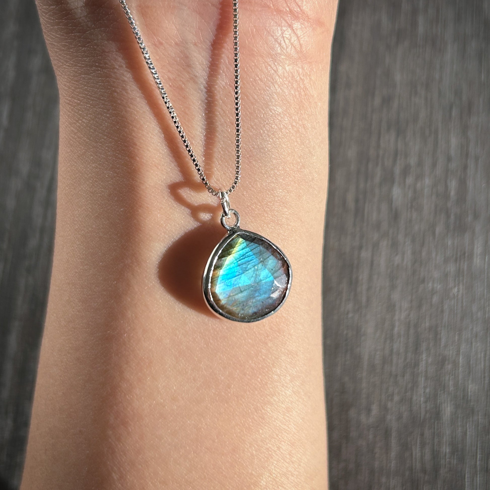Rainbow & Black Labradorite Silver Pendant (chain excluded) - Crystal Moment